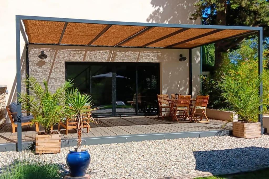 Gite Cosy Au Coeur Du Luberon Lagnes Kültér fotó